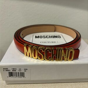 New with dust-bag and box